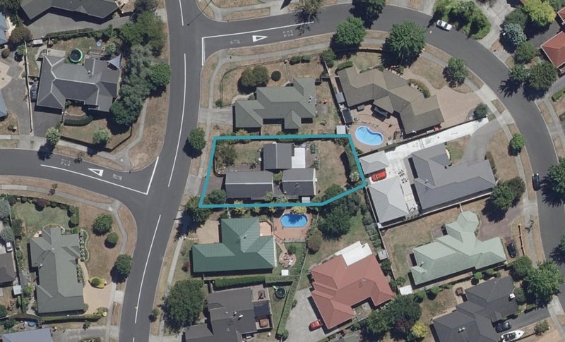 32 Caversham Drive, Rototuna, Hamilton - Carousel 1