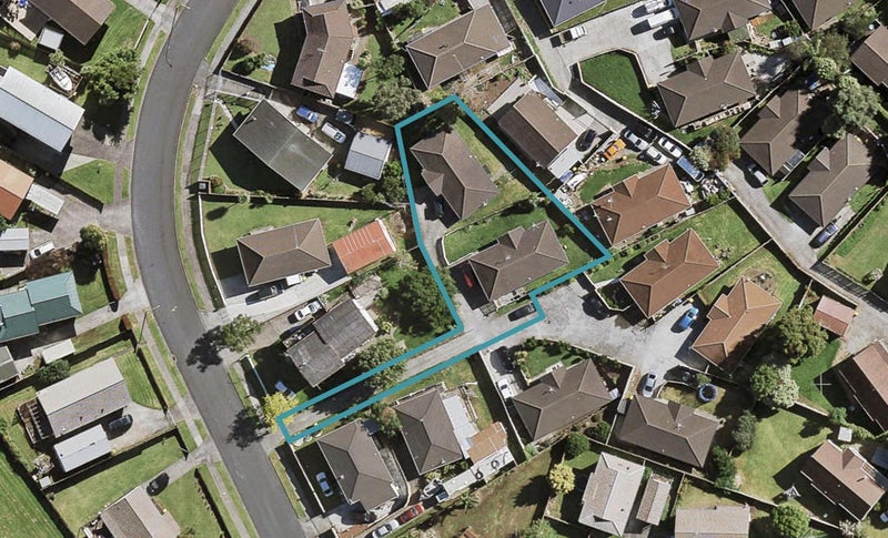 1/13 Kopara Place, Clendon Park, Auckland - Carousel 1