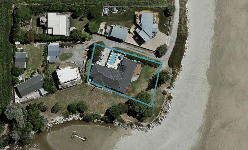 100 Tiakitai Road, Waimarama, Waimārama - Carousel 1
