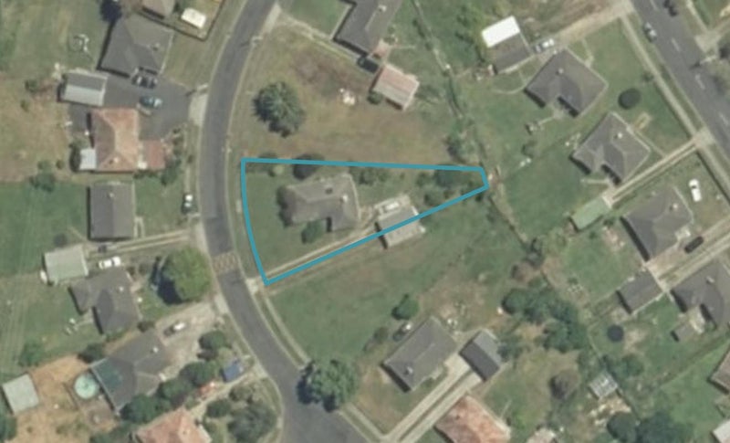 15 Kohekohe Street, MEREMERE, MERCER - Carousel 1