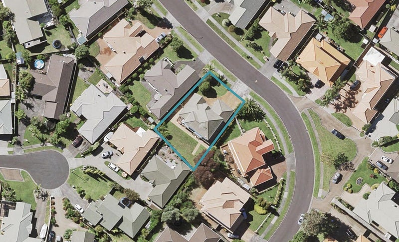 7 Ambleside Drive, Northpark, Auckland - Carousel 1
