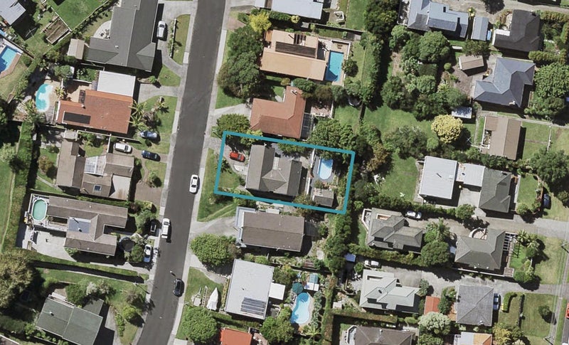 63 Merriefield Avenue, Forrest Hill, Auckland - Carousel 1