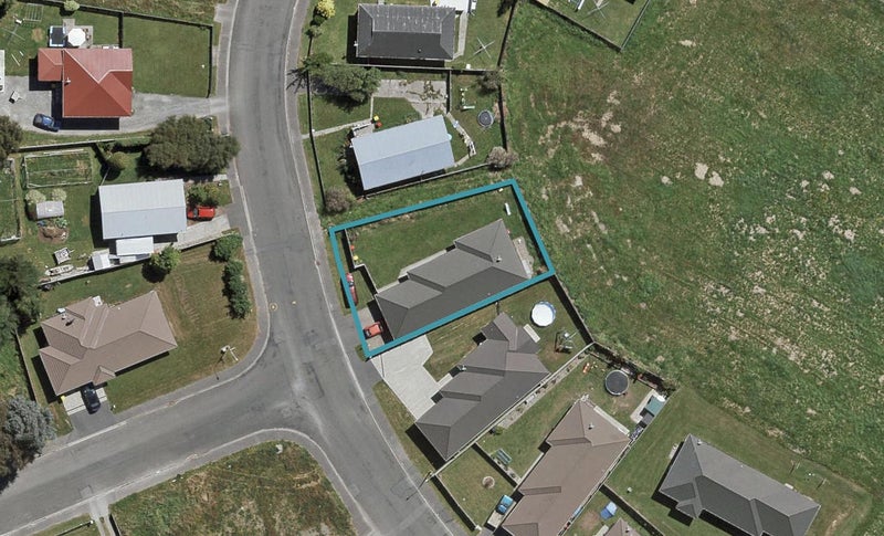 24 Mavora Crescent, Heidelberg, Invercargill - Carousel 1