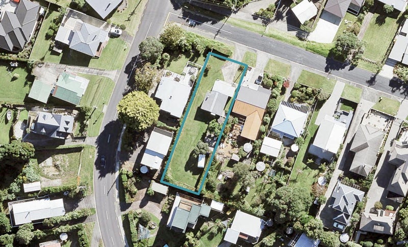 3 Joydon Place, Stanmore Bay, Whangaparaoa - Carousel 1