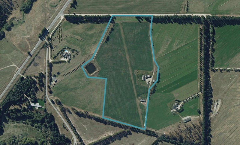 42 Kennels Lane, Wanaka - Carousel 1