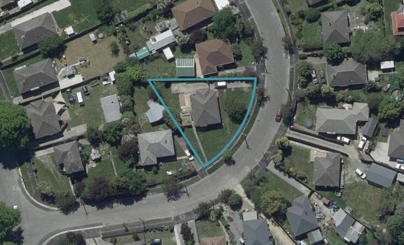 9 Bellbrook Crescent, Shirley, Christchurch - Carousel 1