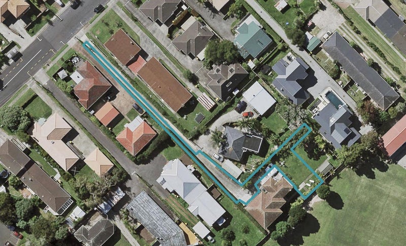 60A Dominion Street, Takapuna, Auckland - Carousel 1