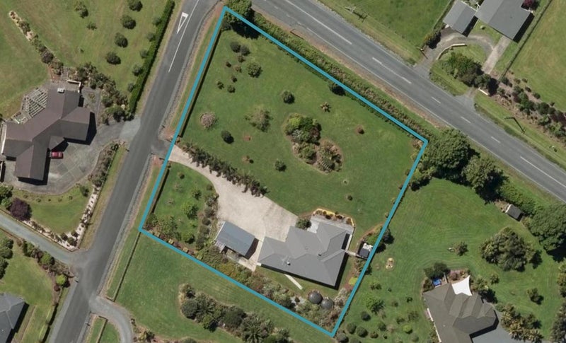 5 Glen Bruce Place, Whangarei - Carousel 1