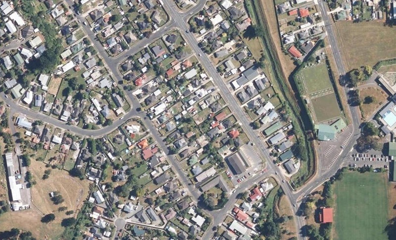 82E Main Road, Wainuiomata, Lower Hutt - Carousel 1