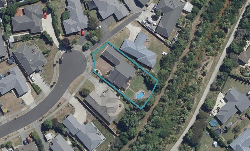 14 Killegray Close, Flagstaff, Hamilton - Carousel 1