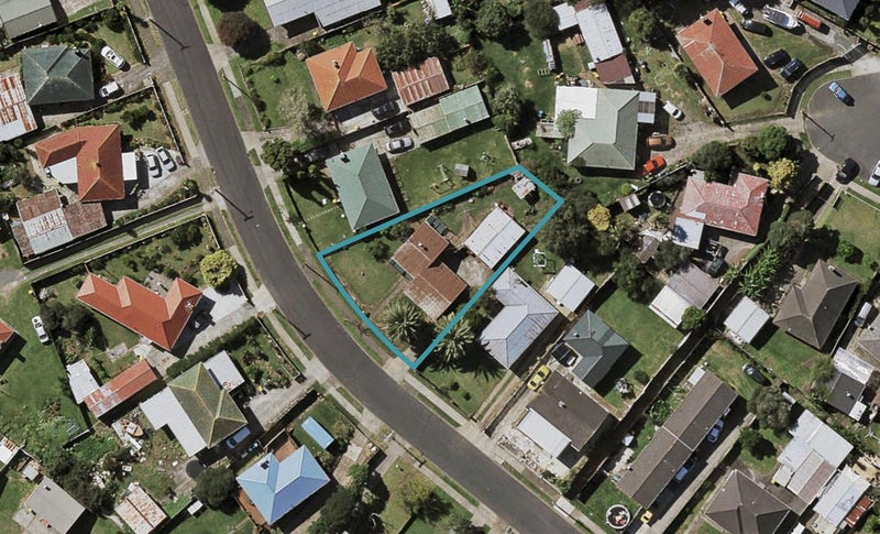 10 Sandra Avenue, Otara, Auckland - Carousel 1
