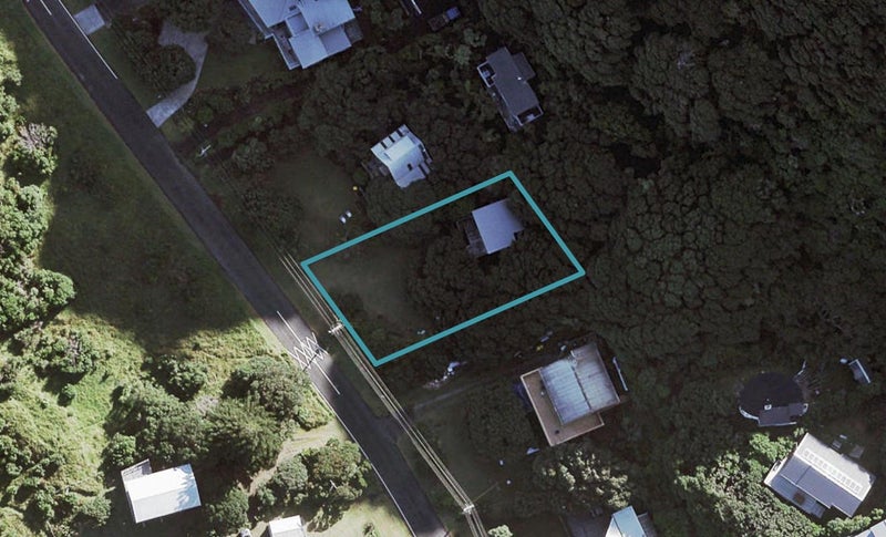 61 North Piha Road, Piha, Piha - Carousel 1