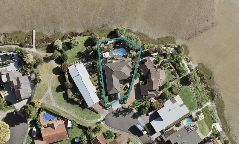 18 Freelance Terrace, Pahurehure, Papakura - Carousel 1