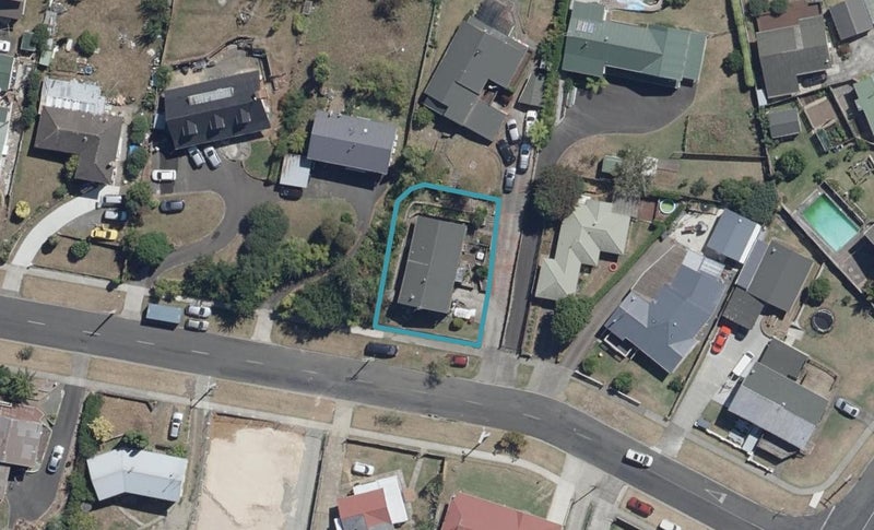 5A McKay Drive, Temple View, Hamilton - Carousel 1