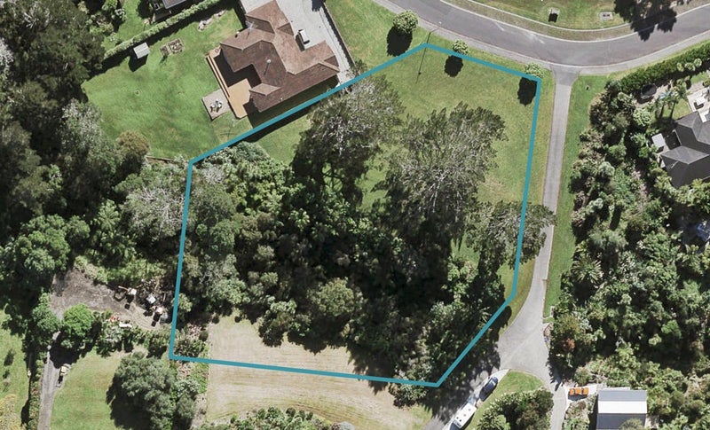 36 Shelter Drive, Greenhithe, Auckland - Carousel 1