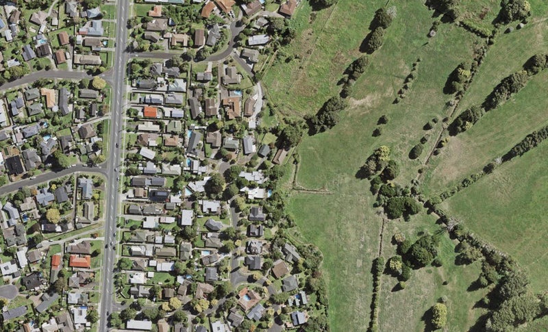 29 Coulthard Terrace, Opaheke, Papakura - Carousel 1