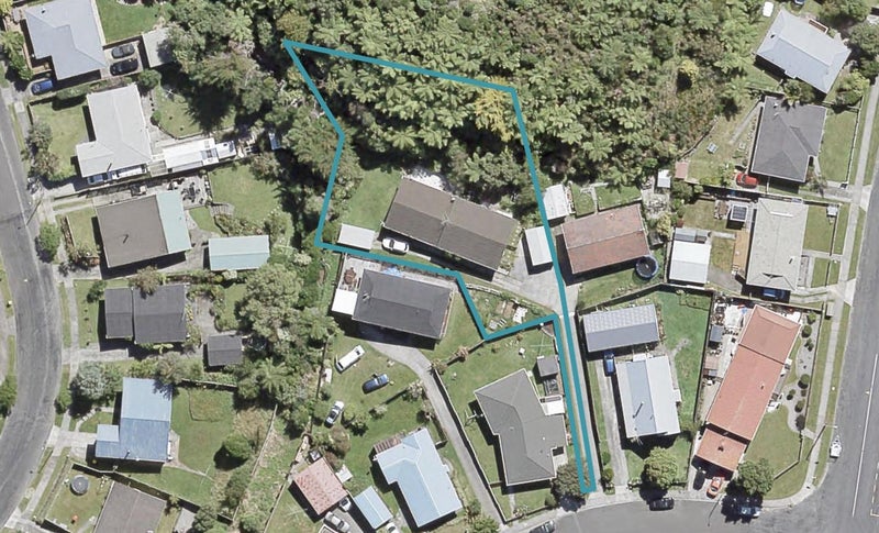 23A Ilam Grove, Kelson, Lower Hutt - Carousel 1