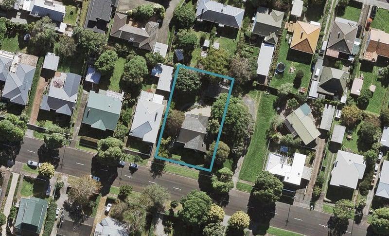 24 Kings Road, Mount Roskill, Auckland - Carousel 1