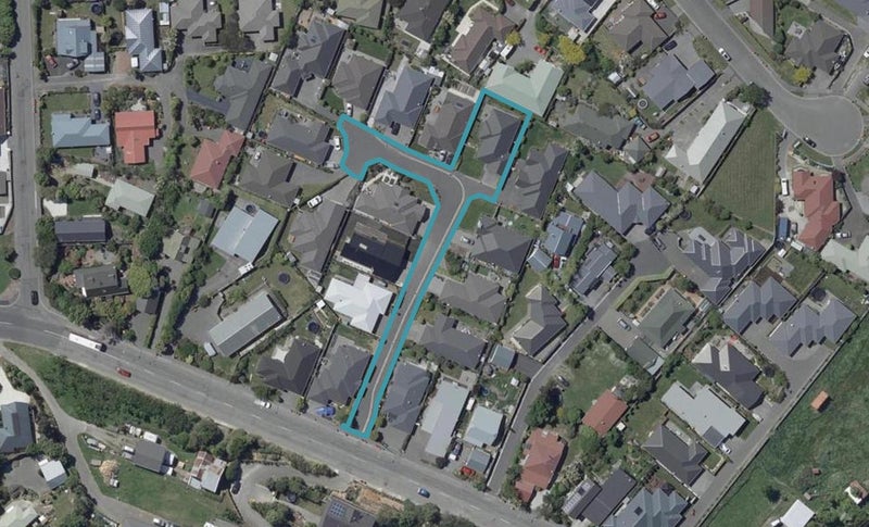 12 Fredrica Lane, Heathcote Valley, Christchurch - Carousel 1