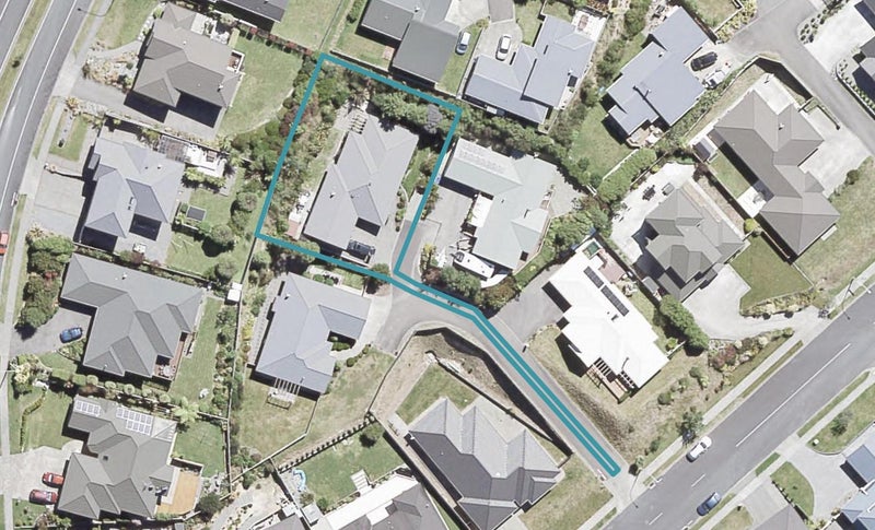8B Riverstone Drive, Riverstone Terraces, Upper Hutt - Carousel 1