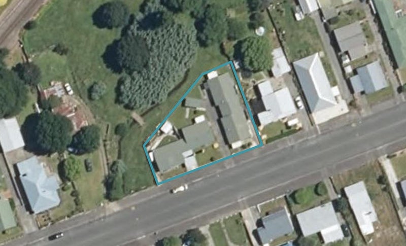 13A Tennyson Street, Dannevirke - Carousel 1