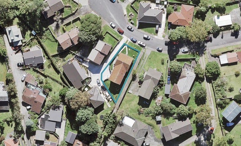 12 Grandison Crescent, New Lynn, Auckland - Carousel 1