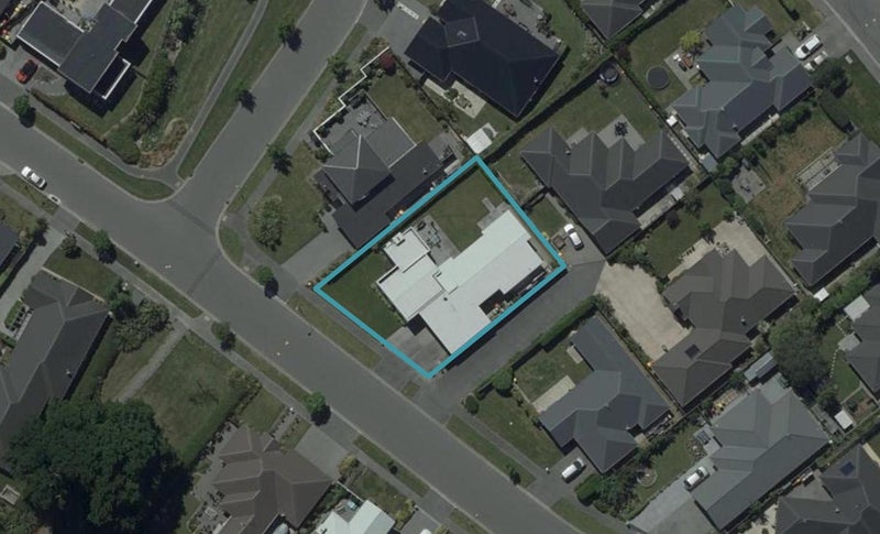 14 Mokihi Gardens, Hillmorton, Christchurch - Carousel 1