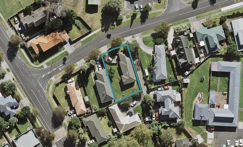 5 Lenore Road, Favona, Auckland - Carousel 1