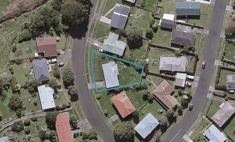 49 Tavistock Street, Westown, New Plymouth - Carousel 1