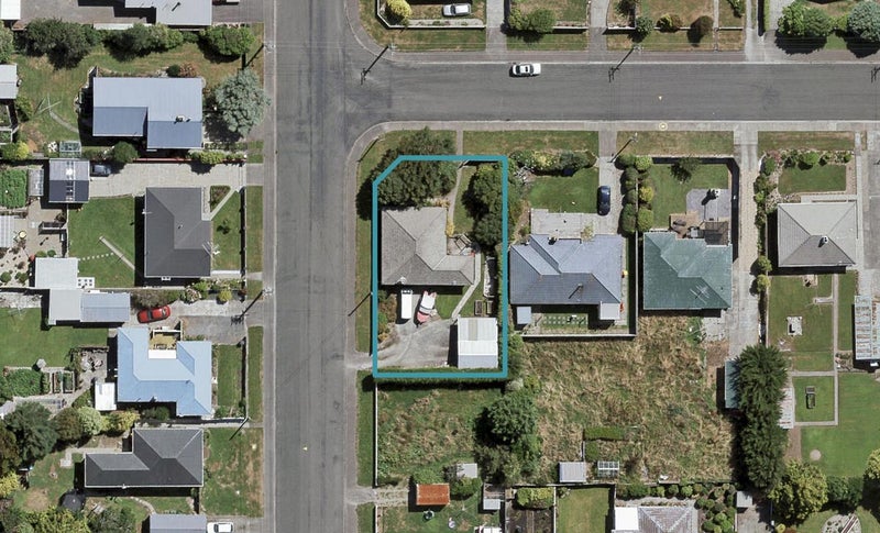 65 Bullar Street, Grasmere, Invercargill - Carousel 1