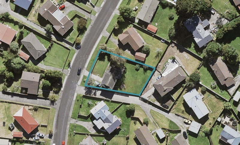 15 Brougham Place, West Harbour, Auckland - Carousel 1