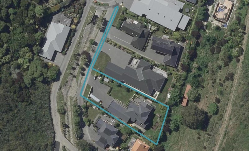 37 Basil Place, Mount Pleasant, Christchurch - Carousel 1
