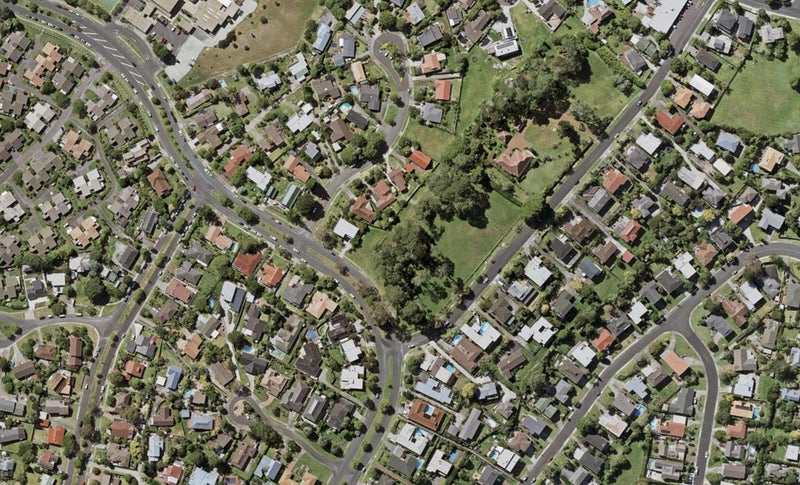 83 Becroft Drive, FORREST HILL, AUCKLAND - Carousel 1