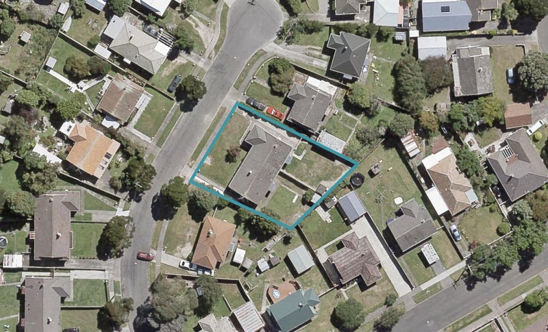 16/15 Norris Grove, Taita, Lower Hutt - Carousel 1