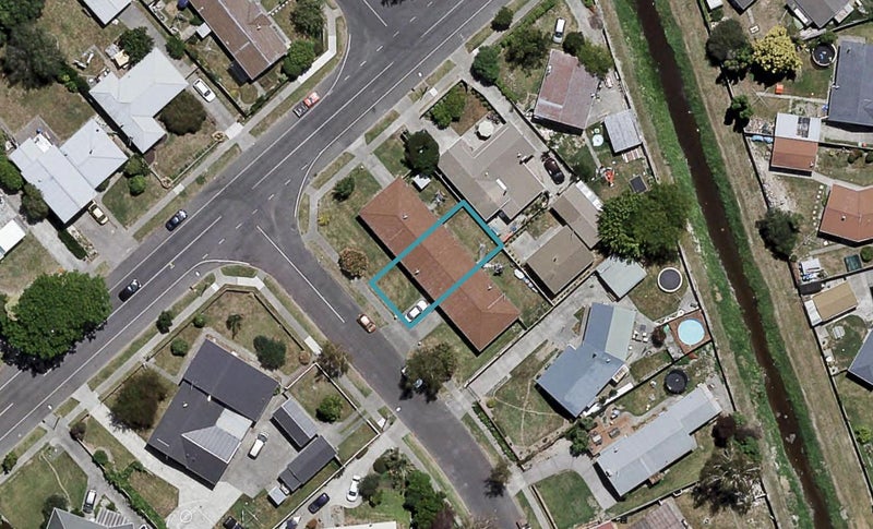 1 Henley Crescent, Pirimai, Napier - Carousel 1