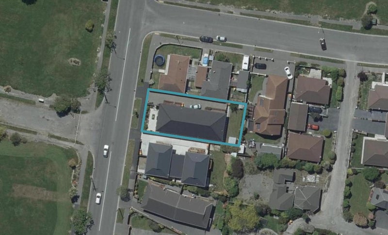 2/124 Avondale Road, Avondale, Christchurch - Carousel 1