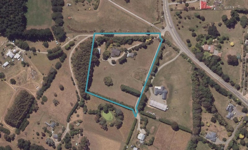 60 Weston Road, Waiareka Junction, Oamaru - Carousel 1
