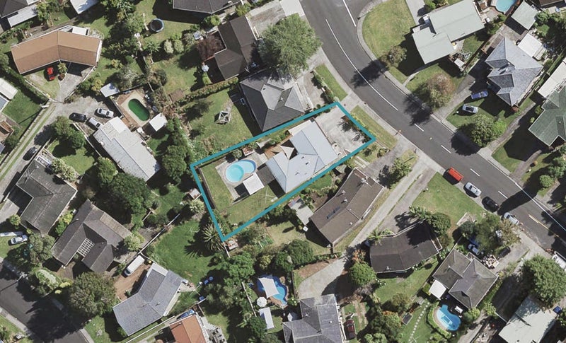 17 David Avenue, Hillpark, Auckland - Carousel 1