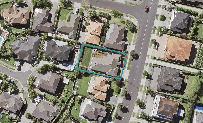 45 Moyrus Crescent, East Tamaki Heights, Auckland - Carousel 1