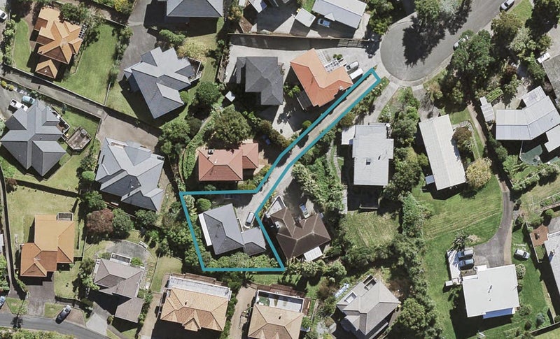 19 Cheryl Place, Hillcrest, Auckland - Carousel 1