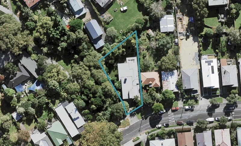 33 Cockburn Street, Grey Lynn, Auckland - Carousel 1