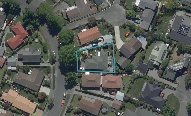14 Karnak Crescent, Russley, Christchurch - Carousel 1