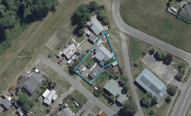 4 Ourbridge Street, Kainga, Christchurch - Carousel 1