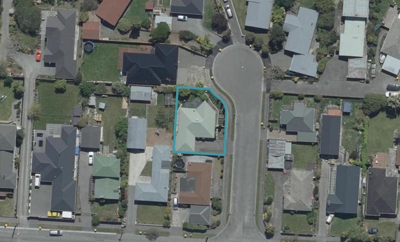 3 Aztec Place, Redwood, Christchurch - Carousel 1