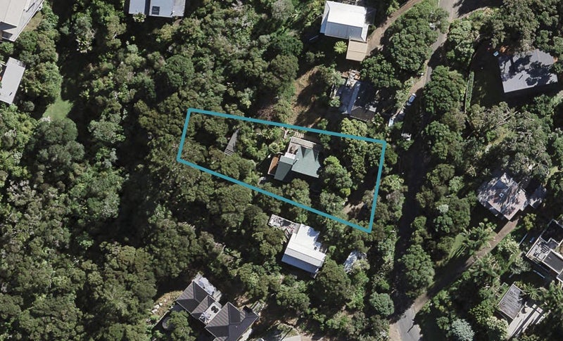 37 Tiri View Road, Palm Beach, Waiheke Island - Carousel 1