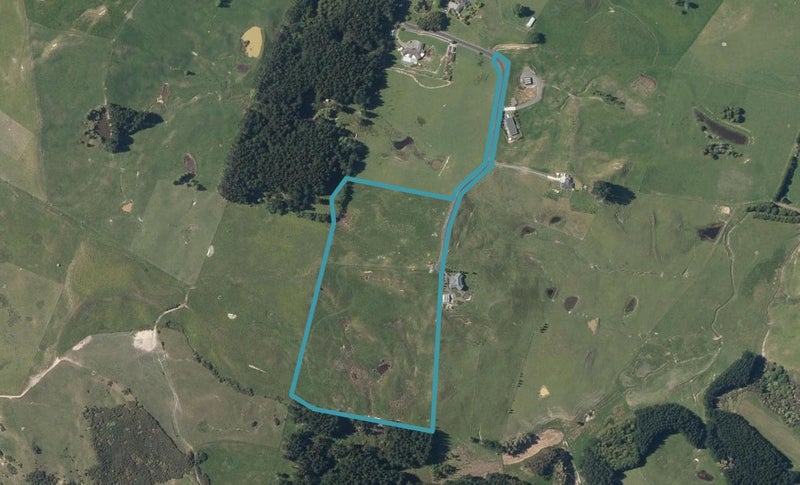 100 Stunnell Road, Whangarei - Carousel 1