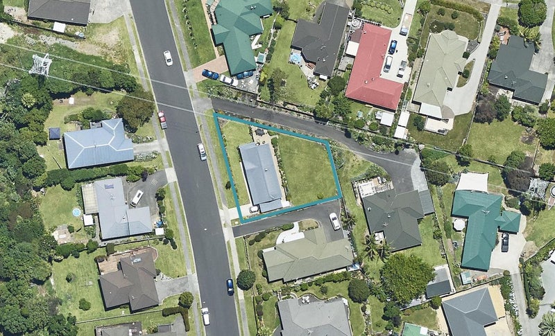 16 Sapphire Drive, Hairini, Tauranga - Carousel 1