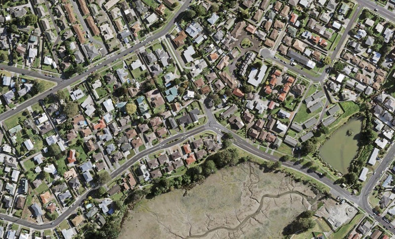 1 Sunshine Place, Papakura, Papakura - Carousel 1