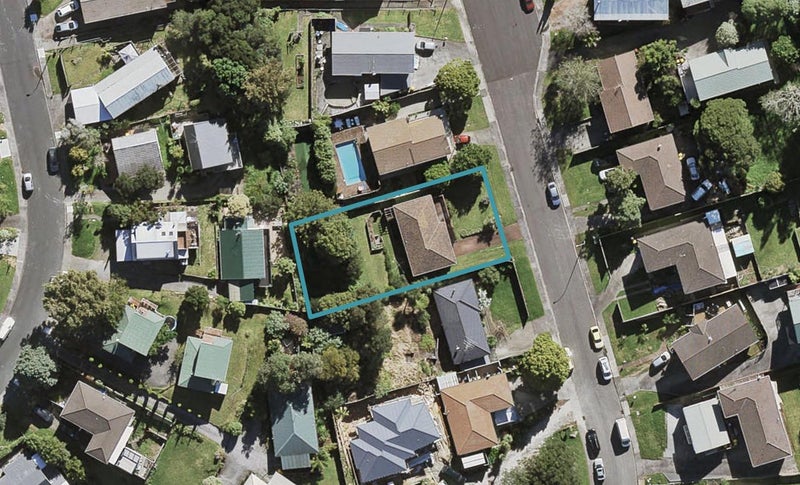 26 Sapphire Place, Bayview, Auckland - Carousel 1