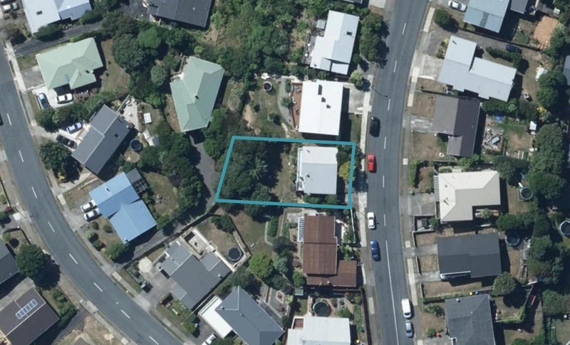 5 Eskdale Road, Papakowhai, Porirua - Carousel 1